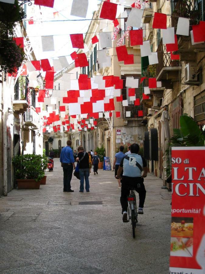 Signorile Street - Apartment Near The Sea Bari Exterior foto